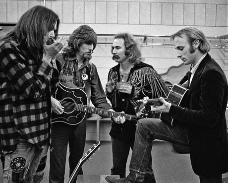 Blonde & Idiote Bassesse Inoubliable************Deja Vu de Crosby, Stills, Nash & Young
