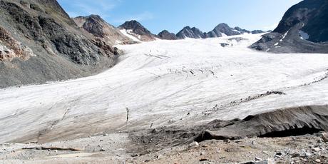 Extension de domaines skiables au mépris de la protection des glaciers
