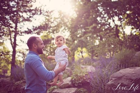 Photographe bébé famille en extérieur Marly Le Roi