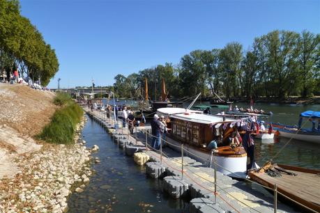 Festival de Loire d'Orléans : 5 jours de fêtes pour le plus gros rassemblement de bateaux fluviaux d'Europe Festival de Loire d'Orléans : 5 jours de fêtes pour le plus gros rassemblement de bateaux fluviaux d'Europe