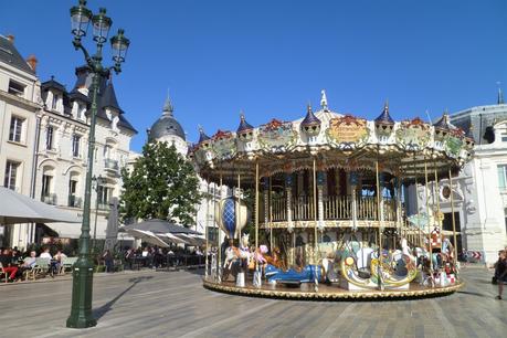 Festival de Loire d'Orléans : 5 jours de fêtes pour le plus gros rassemblement de bateaux fluviaux d'Europe Festival de Loire d'Orléans : 5 jours de fêtes pour le plus gros rassemblement de bateaux fluviaux d'Europe