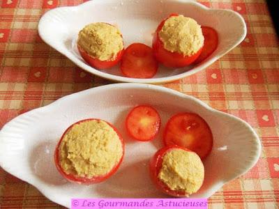 Poêlée de Poivrons et tomates farcies surprises (Vegan) Poêlée de Poivrons et tomates farcies surprises (Vegan)