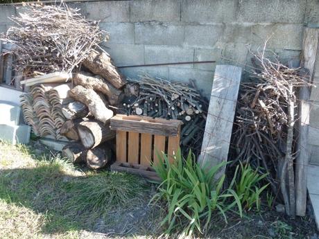 QUELQUES TRAVAUX Chez moi les 5 et 6 septembre, ainsi que le 20 septembre travaux,crépi,maçonnerie,jardin,murs,ouvrier,maison,propriété