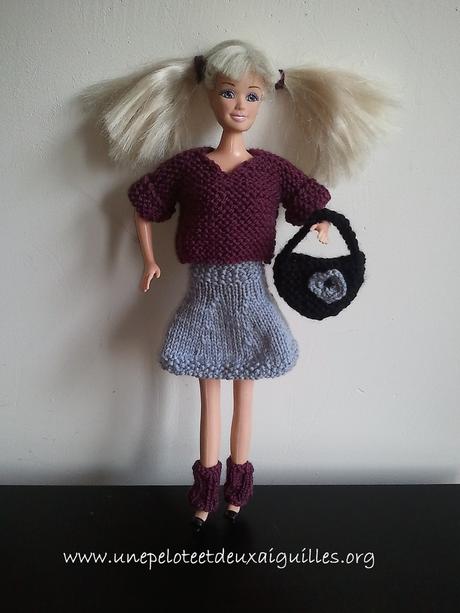 Tricoter une tenue casual pour Barbie