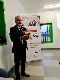 Municipales 2019 : Diego Ortega et ses amis ont présenté leurs propositions sous le sigle « Louviers ensemble demain » Municipales 2019 : Diego Ortega et ses amis ont présenté leurs propositions sous le sigle « Louviers ensemble demain »