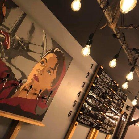 Craft beer – Roof Hound Brewing ouvre un deuxième site à Kingston, en Nouvelle-Écosse
– Bière noire Craft beer – Roof Hound Brewing ouvre un deuxième site à Kingston, en Nouvelle-Écosse
– Bière noire