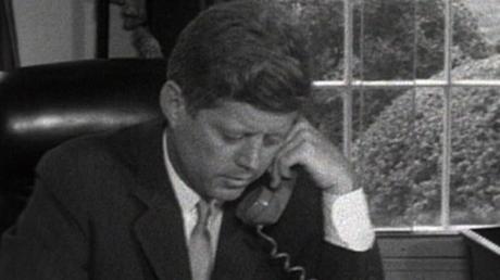 Quelques Coups de Téléphones Politiques Notoires