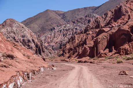 Vallée Arc-en-ciel du désert d’Atacama: 1000 fois waouh ! Vallée Arc-en-ciel du désert d’Atacama: 1000 fois waouh !