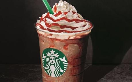 Starbucks : le Vampire Frappucino revient pour Halloween