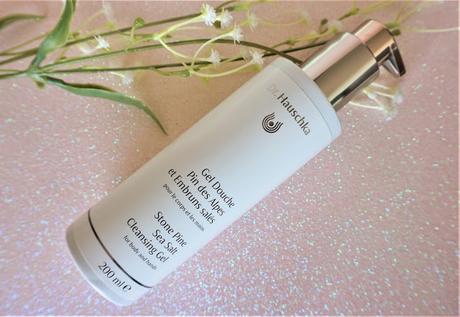 La douche luxueuse, par Dr Hauschka La douche luxueuse, par Dr Hauschka