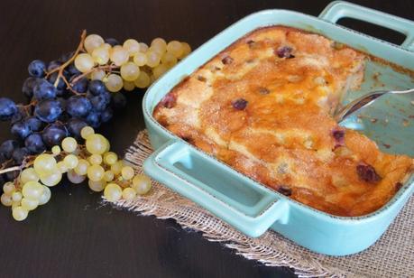 Clafoutis aux raisins blancs et noirs