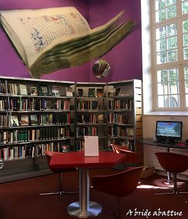 Ursula Burke expose A False Dawn (Un faux espoir) au Centre Culturel Irlandais Ursula Burke expose A False Dawn (Un faux espoir) au Centre Culturel Irlandais