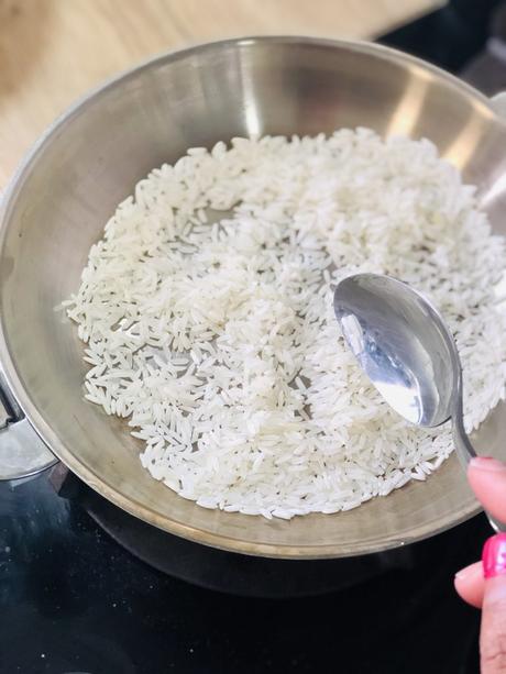 Nankhatai sans gluten : sablés indiens revisités à la farine de riz maison et de pois chiche à la cardamome !