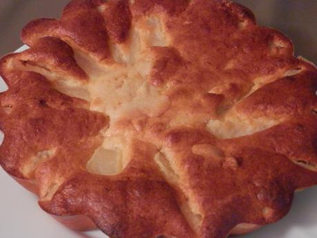Gâteau fondant aux poires et à l'amande