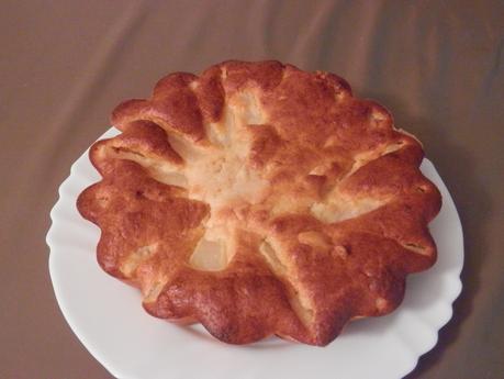Gâteau fondant aux poires et à l'amande
