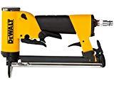 Meilleure cloueuse pneumatique DEWALT DPS8016-XJ Meilleure cloueuse pneumatique DEWALT
DPS8016-XJ