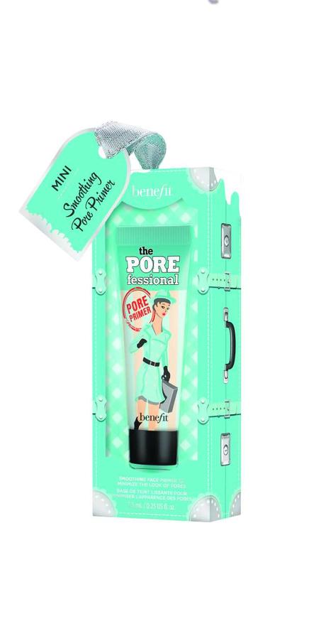 Benefit ou le plaisir d’anticiper les fêtes de fins d’année en beauté Benefit ou le plaisir d’anticiper les fêtes de fins d’année en beauté