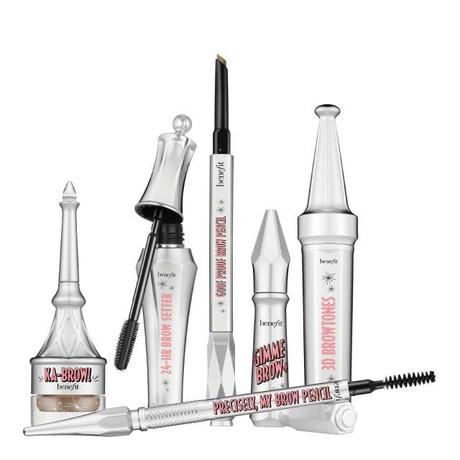 Benefit ou le plaisir d’anticiper les fêtes de fins d’année en beauté Benefit ou le plaisir d’anticiper les fêtes de fins d’année en beauté