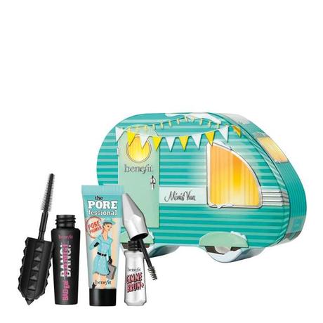 Benefit ou le plaisir d’anticiper les fêtes de fins d’année en beauté Benefit ou le plaisir d’anticiper les fêtes de fins d’année en beauté