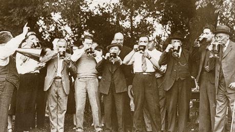 Craft beer – Explorer la scène émergente de la bière artisanale axée sur la communauté dans le New Hampshire
 – Bière