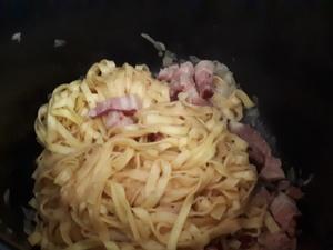 Tagliatelle façon carbonara au cookéo Cliquer sur les photographies pour les agrandir