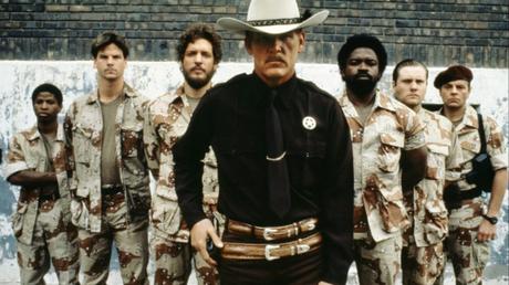 EXTRÊME PRÉJUDICE (Critique)