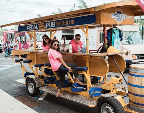 Le Brew for the Birds Pedal Pub des Everglades Wonders Gardens. PHOTO DE COURTOISIE