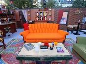 FRIENDS reconstitution grandeur nature Central Perk LEGO