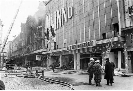 De l'autre côté des flammes  -  Sophie Marie Dumont  ♥♥♥♥♥