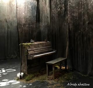 Vie et mort d'un chien traduit du danois par Niels Nielsen