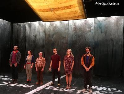 Vie et mort d'un chien traduit du danois par Niels Nielsen Vie et mort d'un chien traduit du danois par Niels Nielsen