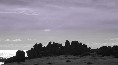 comme un bras de côté