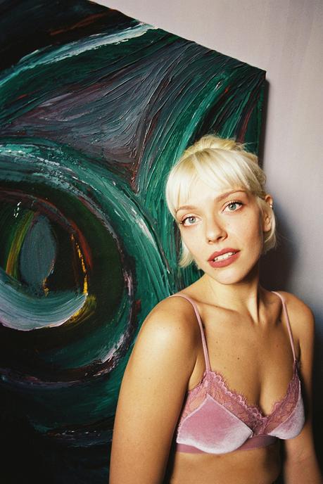 Look At Me Now : Beatrice Barrila par Cecilia Minutillo (exclusif) Look At Me Now : Beatrice Barrila par Cecilia Minutillo (exclusif)