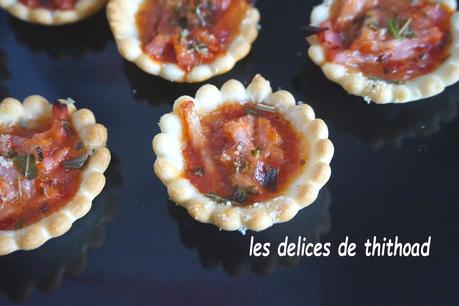 mini pizzas tomates et jambon