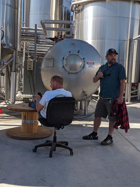 Info bière – nous sommes allés brasser notre bière en Californie

 – Mousse de bière