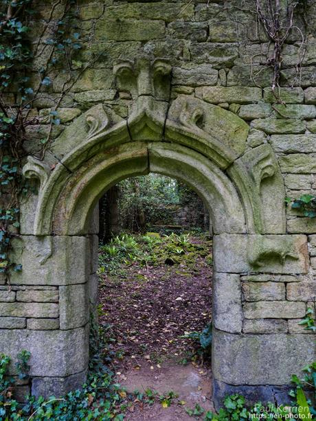 or et argent dans les ruines en #Bretagne #Finistère #MadeInBzh