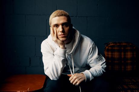 Vidéo Du Jour: Sims Lauv