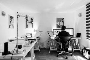 Transformer une petite chambre en bureau à domicile