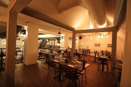 Info bière – Un chef étoilé aux manœuvres de Teddington, un nouveau restaurant à Uccle
– Bière noire Info bière – Un chef étoilé aux manœuvres de Teddington, un nouveau restaurant à Uccle
– Bière noire