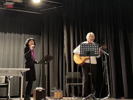Remise du Prix des Écrivains Vaudois à Étienne Barilier, au Cazard, à Lausanne Lilou et Christian Campiche