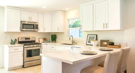 tiny kitchen remodel small kitchen remodeling ideas on a budget pictures