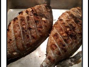 Dorade grillée à la portugaise Dorade grillée à la portugaise