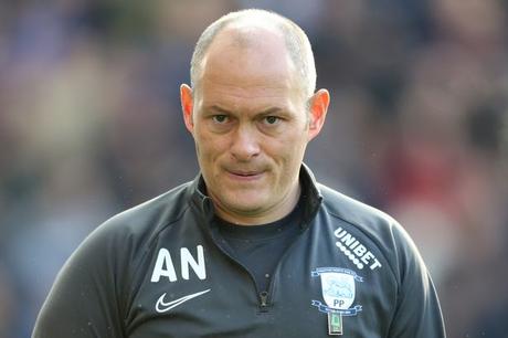 Bière artisanale – John Welsh était épuisé sous la douche, la bière à la main: l'histoire intérieure du triomphe des séries de Preston
– Bière brune Bière artisanale – John Welsh était épuisé sous la douche, la bière à la main: l'histoire intérieure du triomphe des séries de Preston
– Bière brune