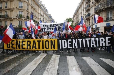 Manif de #GenerationIdentitarée : le cri des castors de #LREM est toujours aussi inaudible…  #racisme