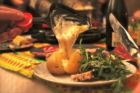 Un bar de Bordeaux organise un week-end de raclette à volonté!