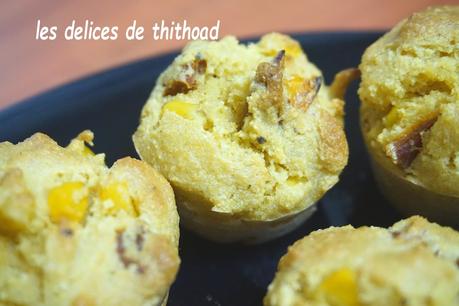 Cornbread aux tomates séchées Cornbread aux tomates séchées