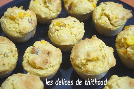 Cornbread aux tomates séchées Cornbread aux tomates séchées