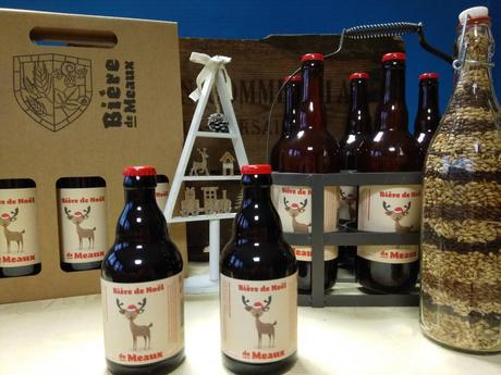 7 000 bières de Noël ont été embouteillées par la Brasserie de Meaux pour les fêtes de fin d'année.