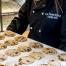 La Fabrique - Cookies, qui propose des cookies moelleux cuisinés de façon artisanale à la main et fabriqués en Île-de-France, vient d'annoncer l'abandon du plastique pour les sachets individuels qui seront désormais conçus en matière végétale biodégradable.
