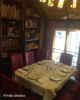 Le Procope est un restaurant et un monument Le Procope est un restaurant et un monument